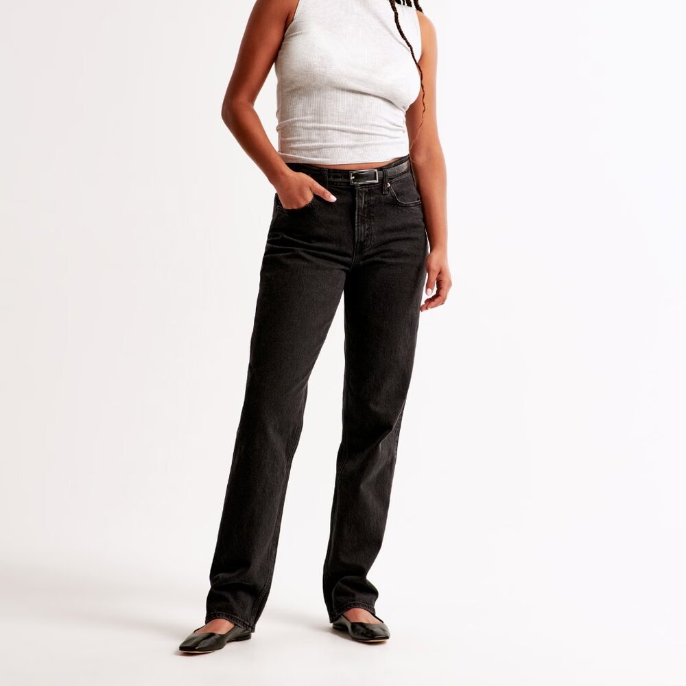 Abercrombie & Fitch Curve Love Mid Rise 90s Straight Jean - 29L Black (NWT!)